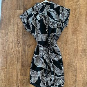 Express mini shirt dress, tropical pattern, size medium